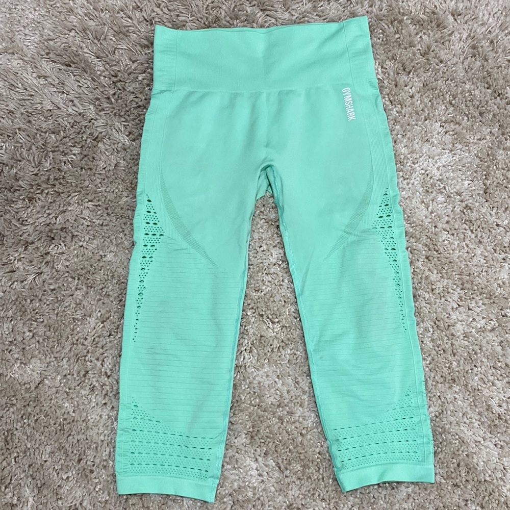 Ladies GYMSHARK Capris